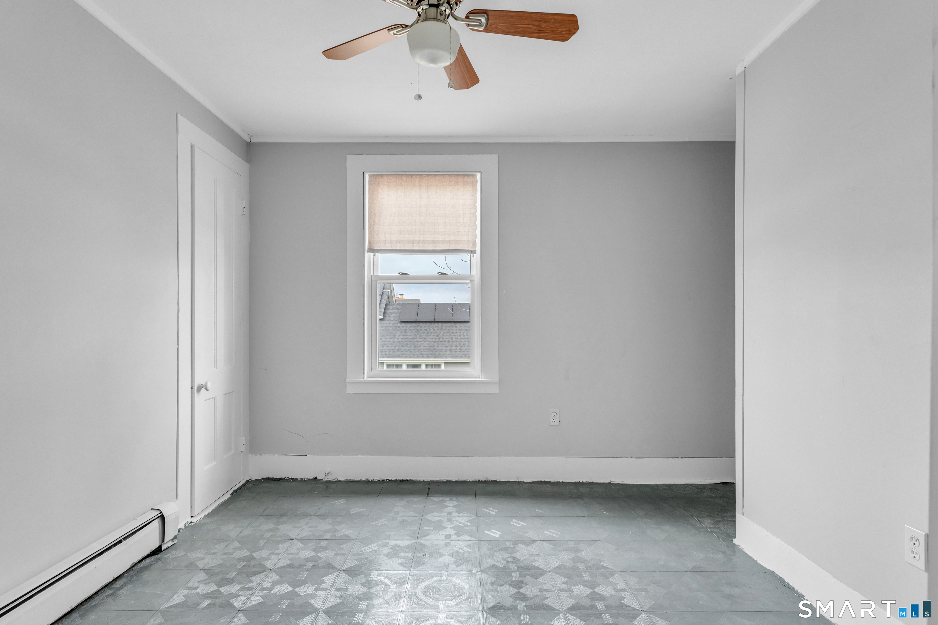 21 North Washington Avenue