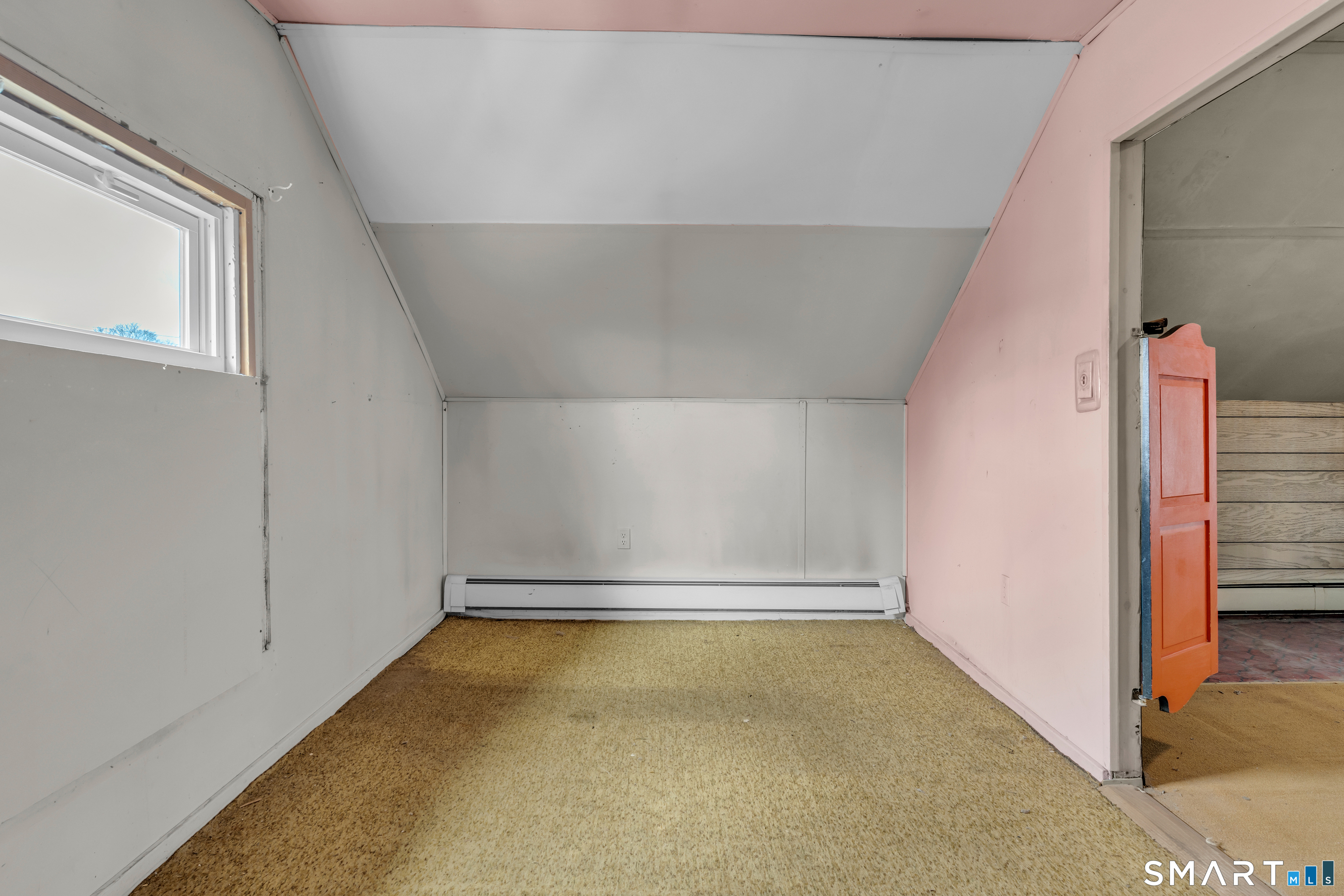 21 North Washington Avenue