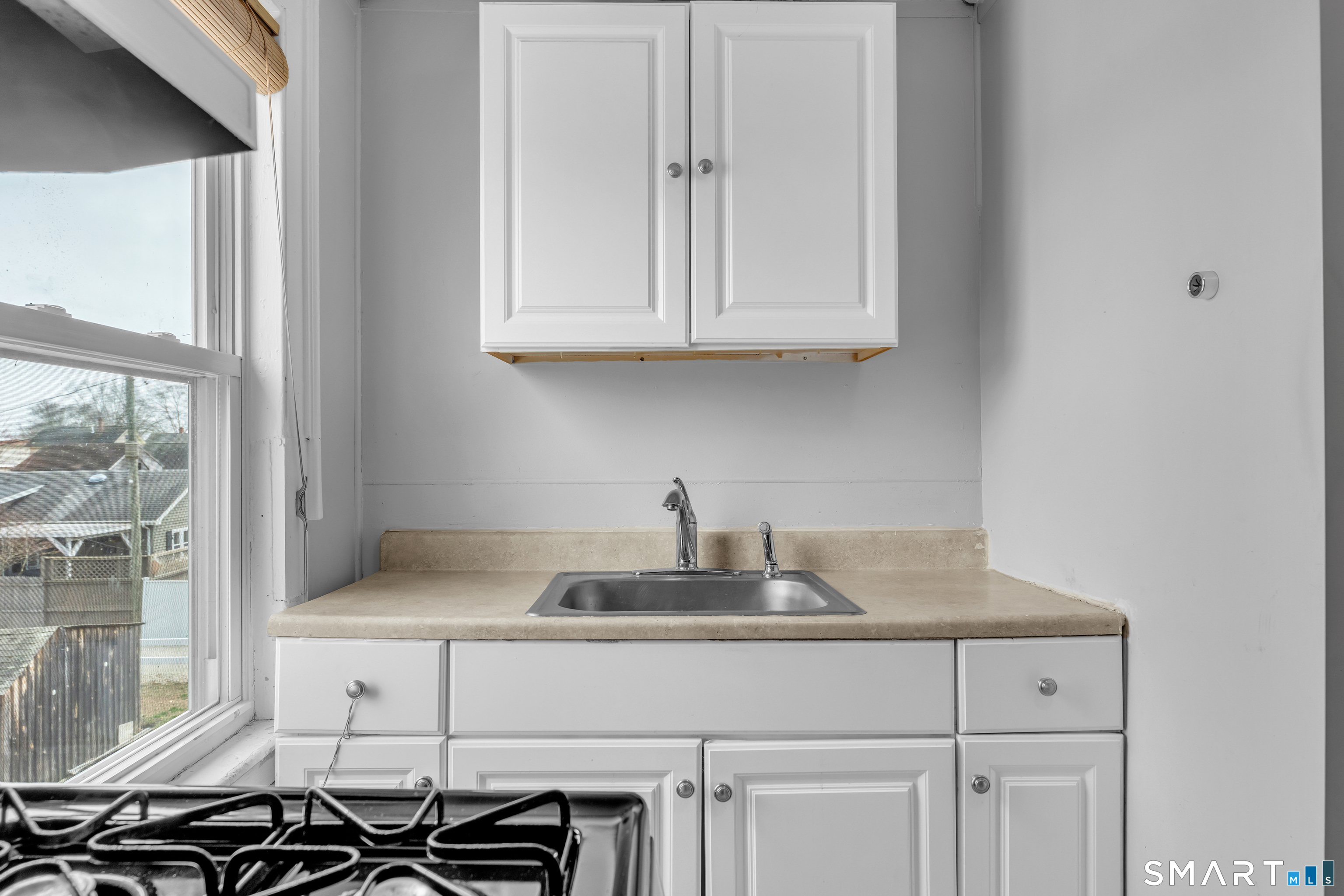 21 North Washington Avenue