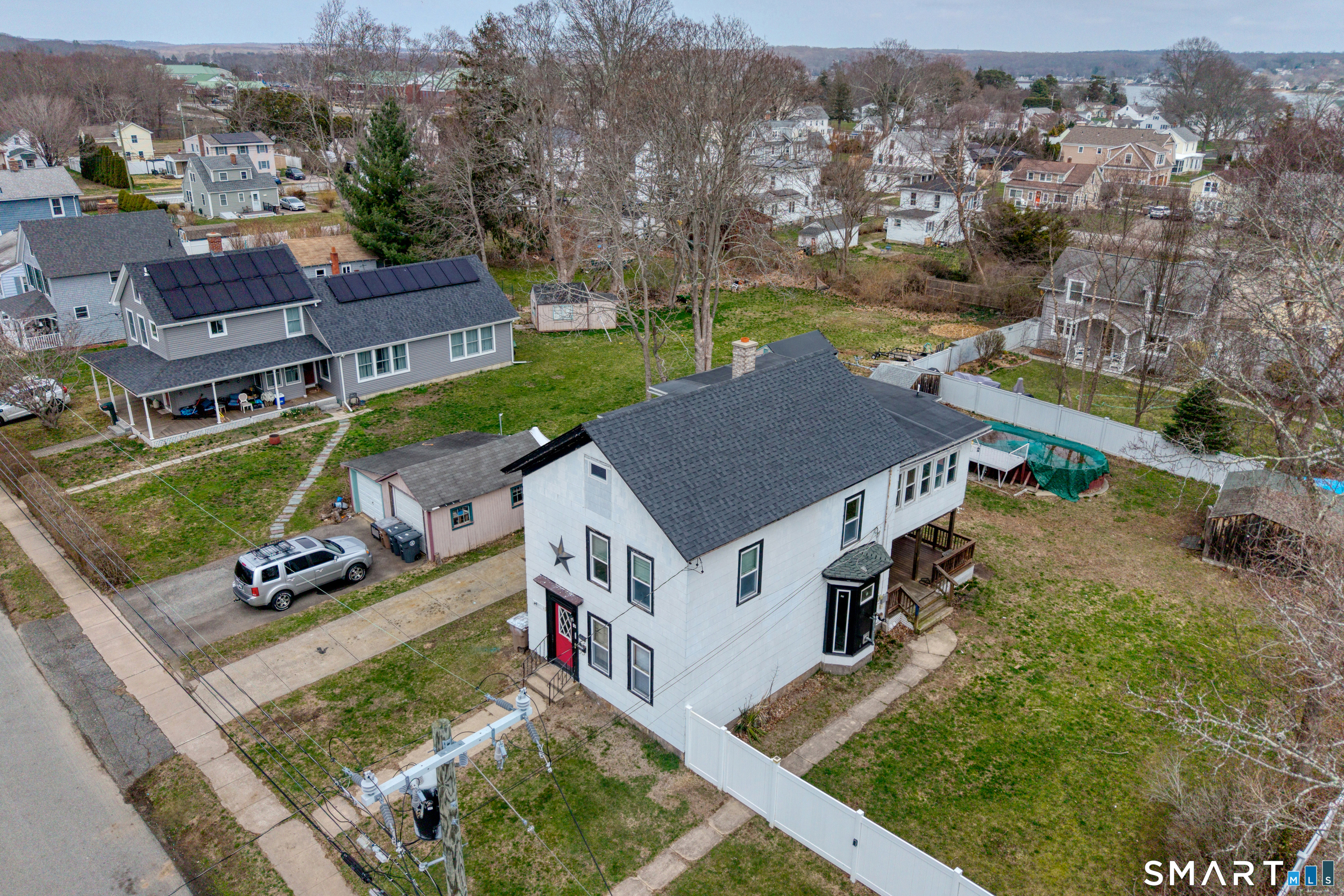 21 North Washington Avenue