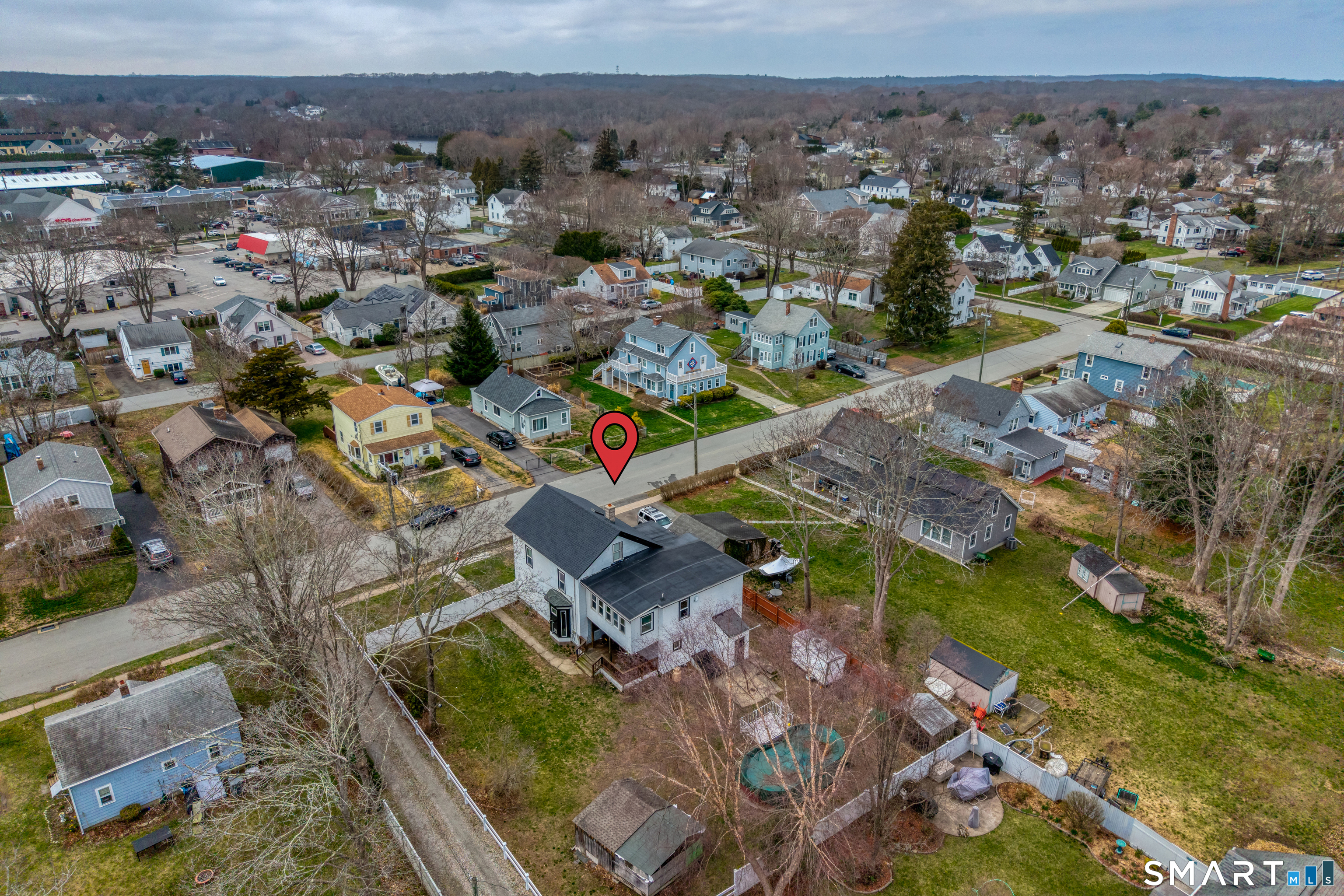 21 North Washington Avenue