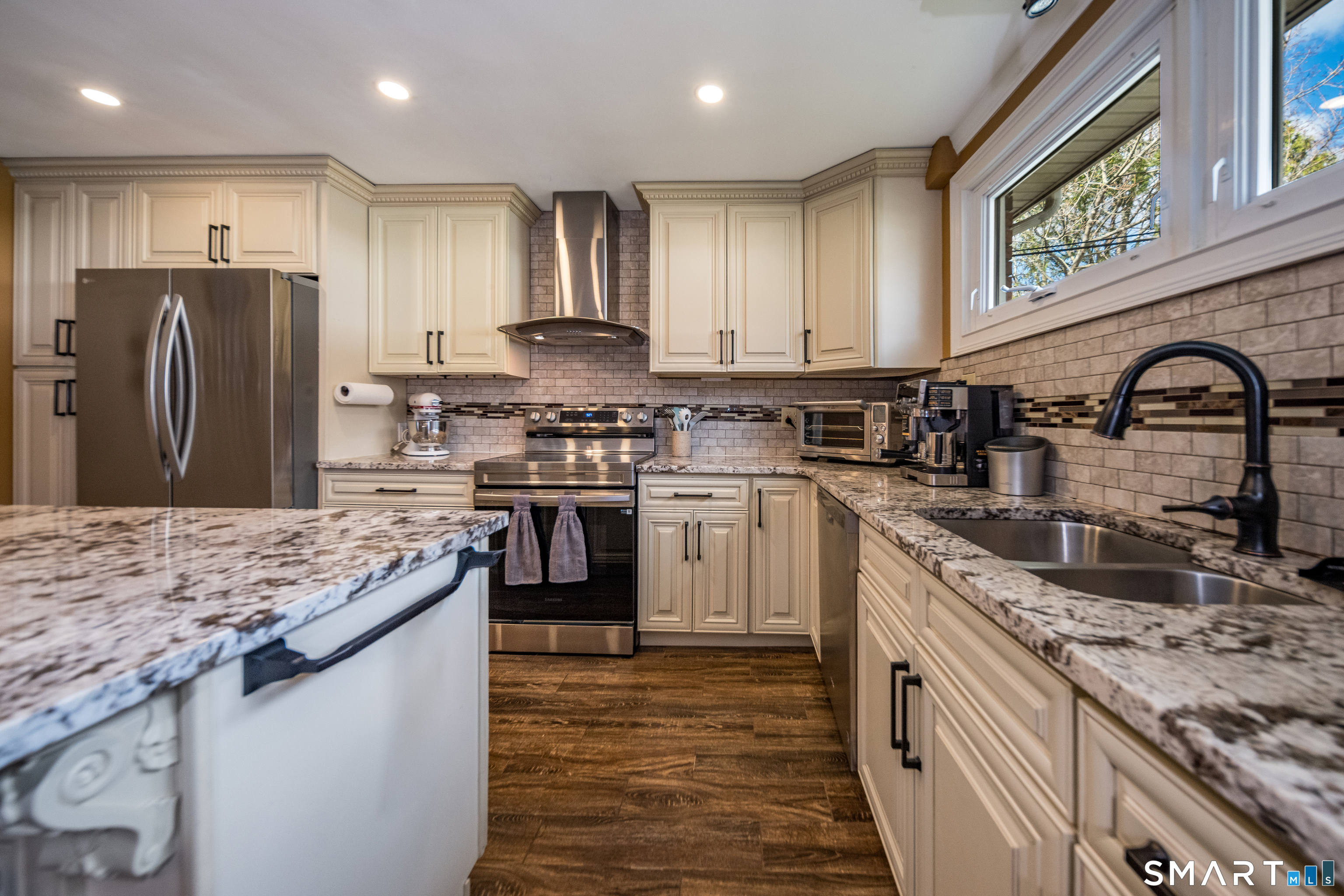 27 Trading Cove Drive