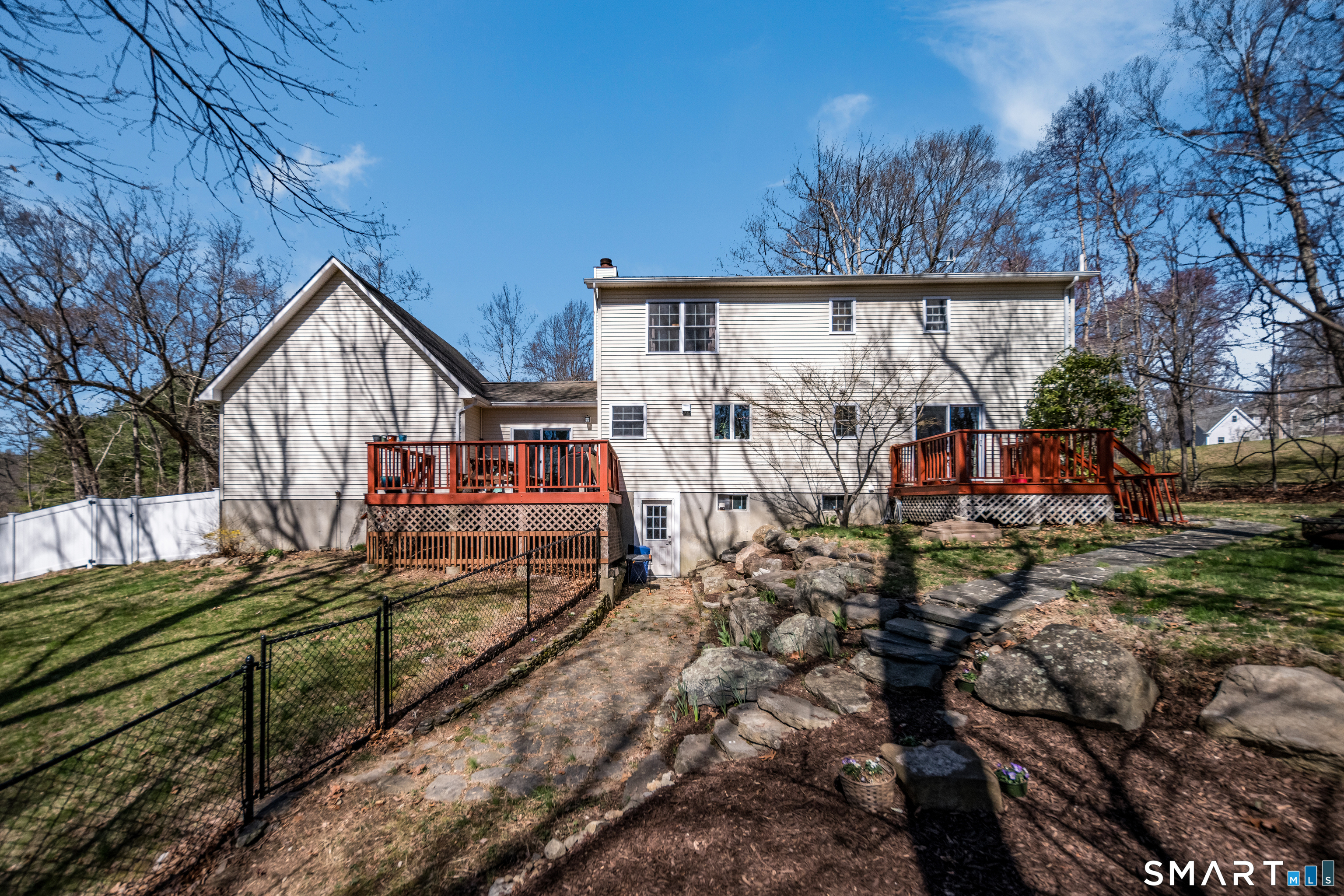5 Lost Acres Road