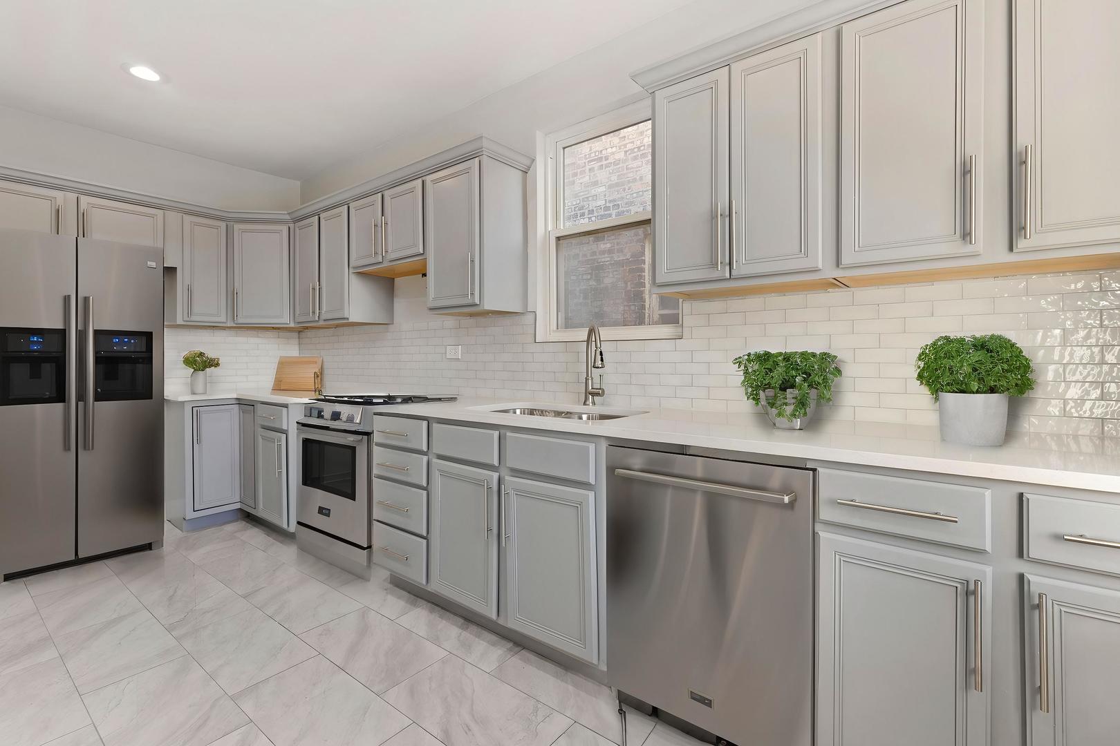 615 E 60th Street