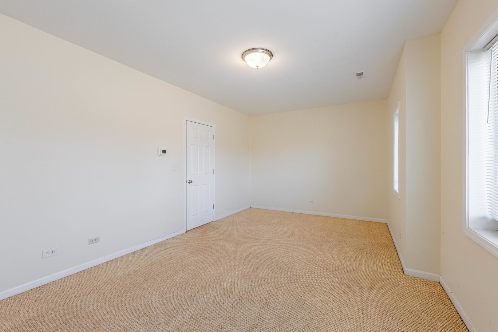 4553 S King Drive