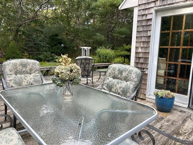 52 Old Coach Road