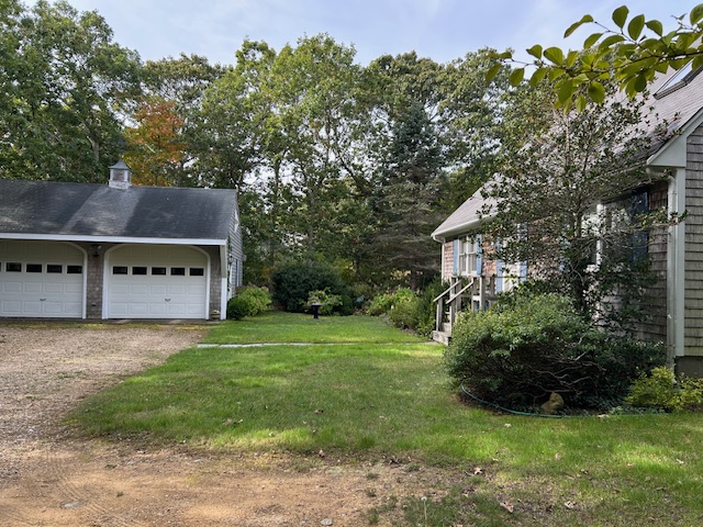 52 Old Coach Road