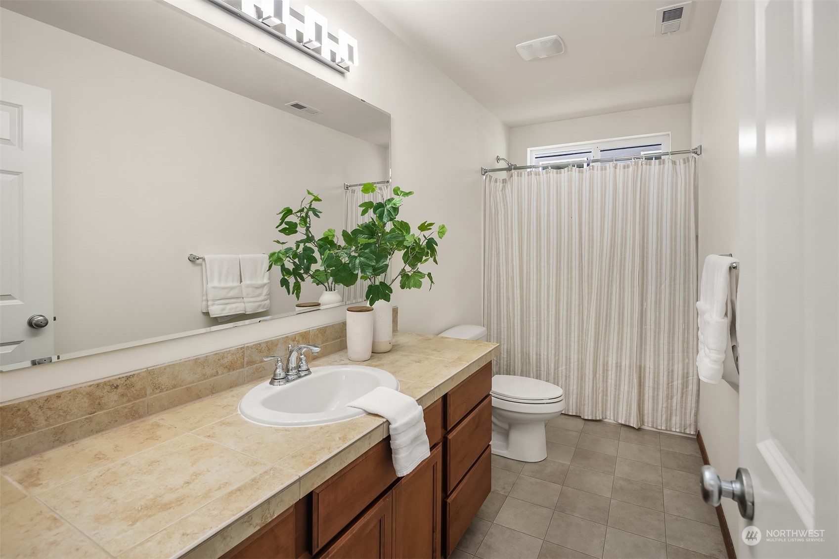 12879 NE 197th Place
