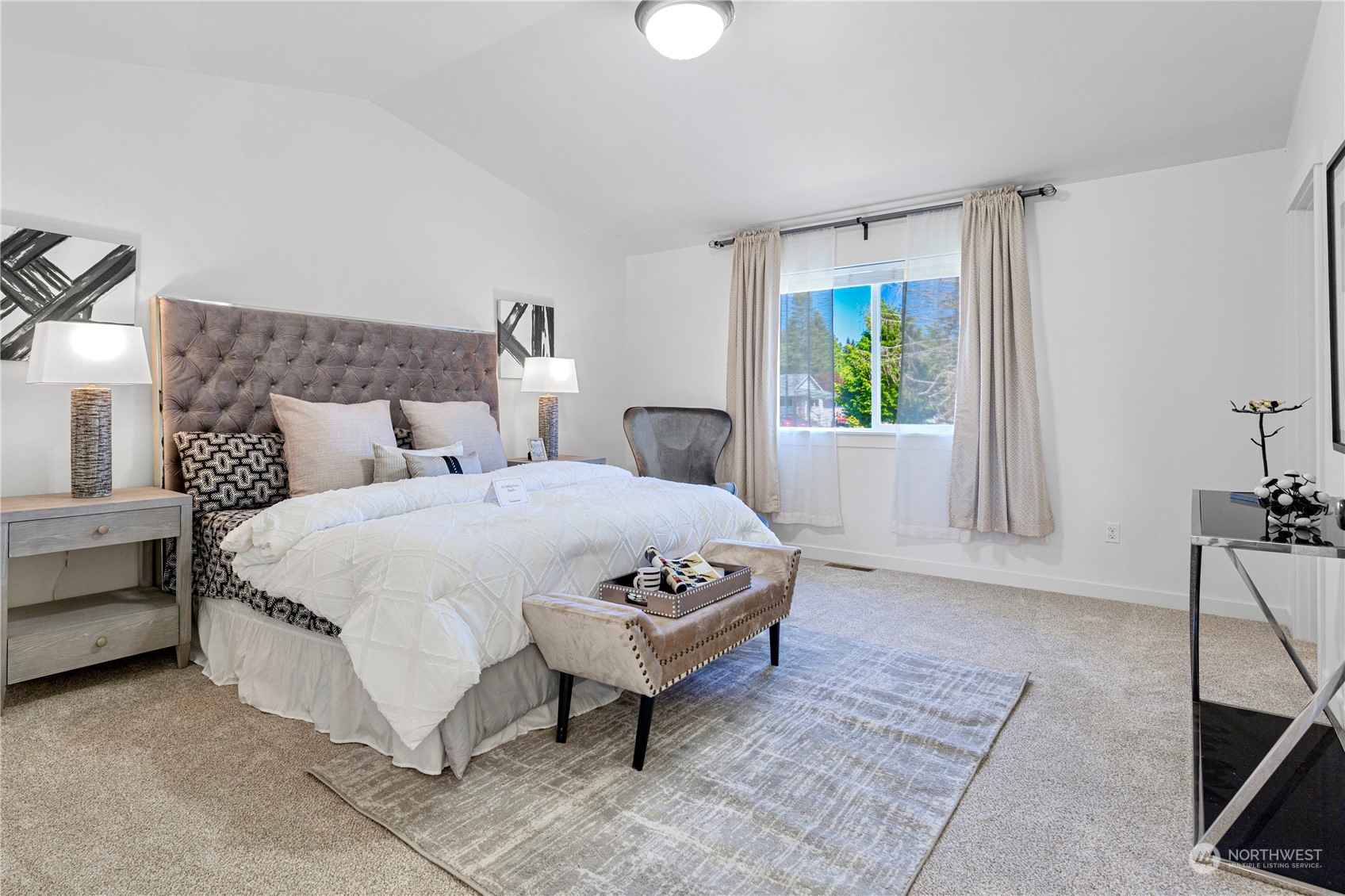 5608 NE 198th Place