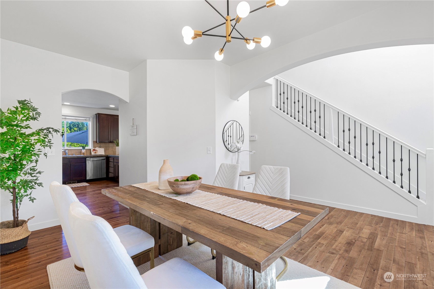 5608 NE 198th Place