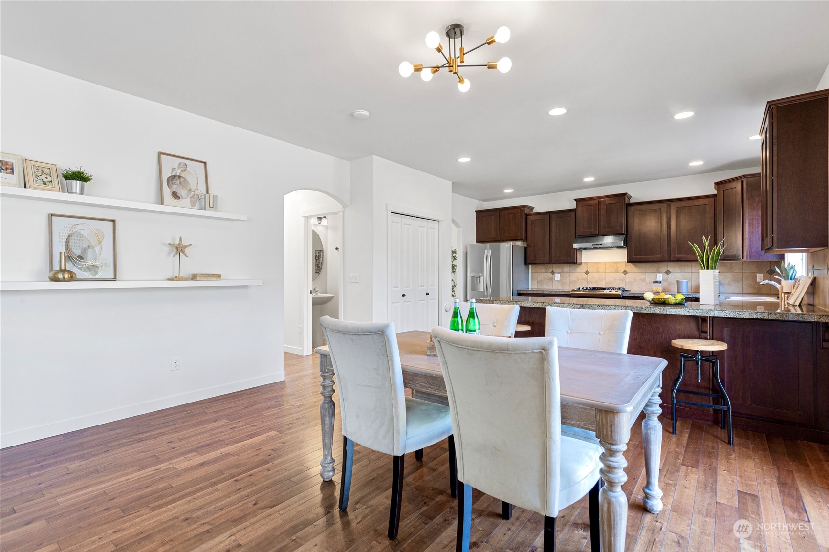 5608 NE 198th Place
