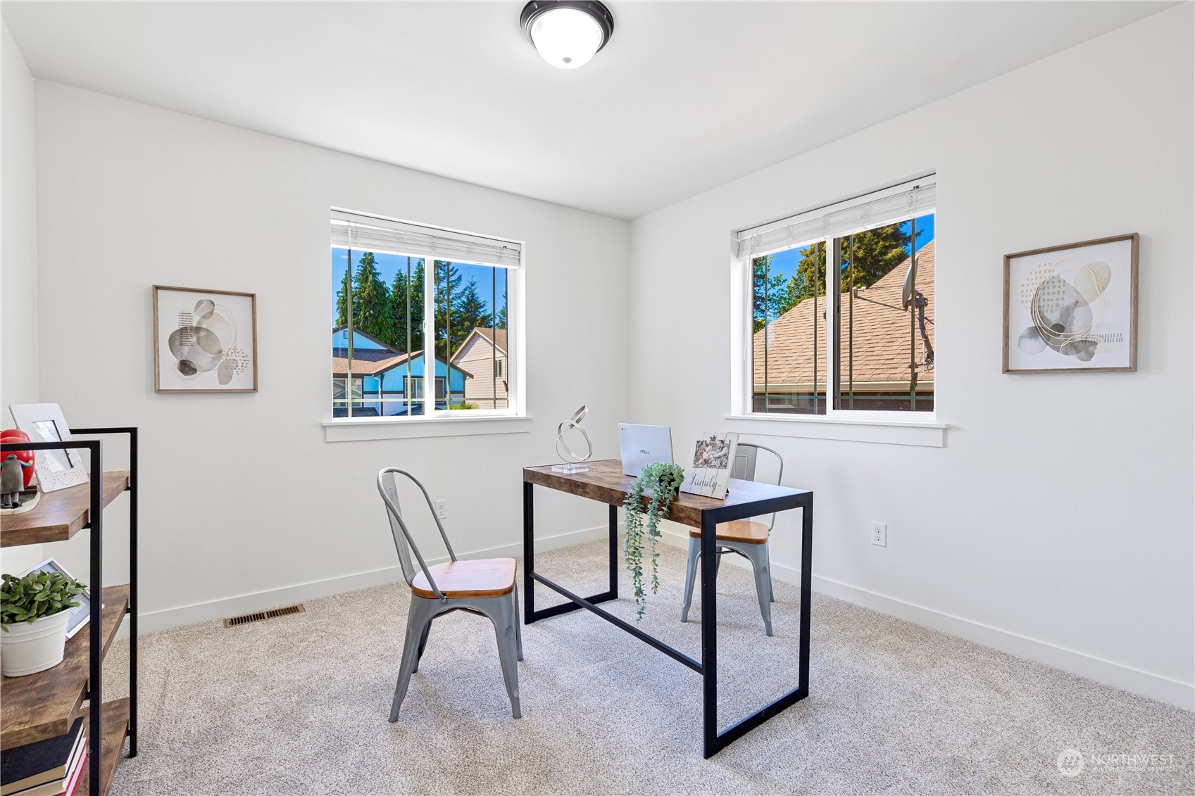 5608 NE 198th Place