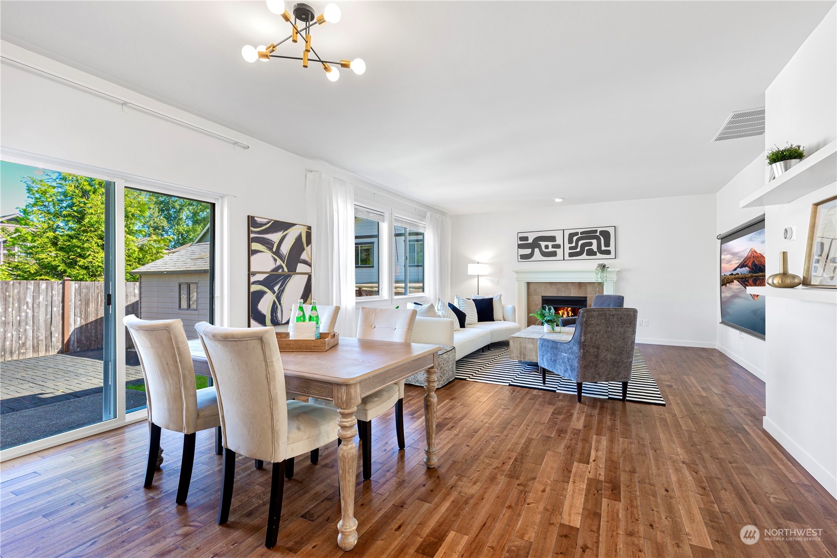 5608 NE 198th Place
