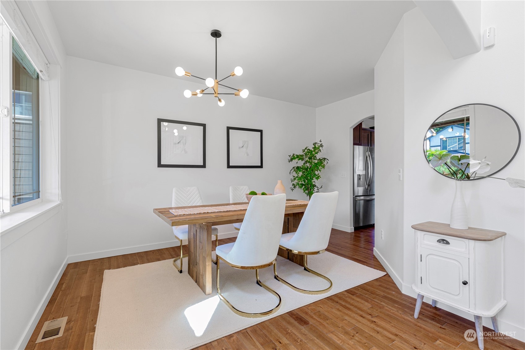 5608 NE 198th Place