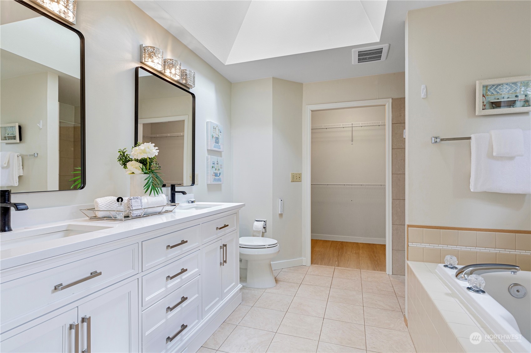 25556 SE 40th Court