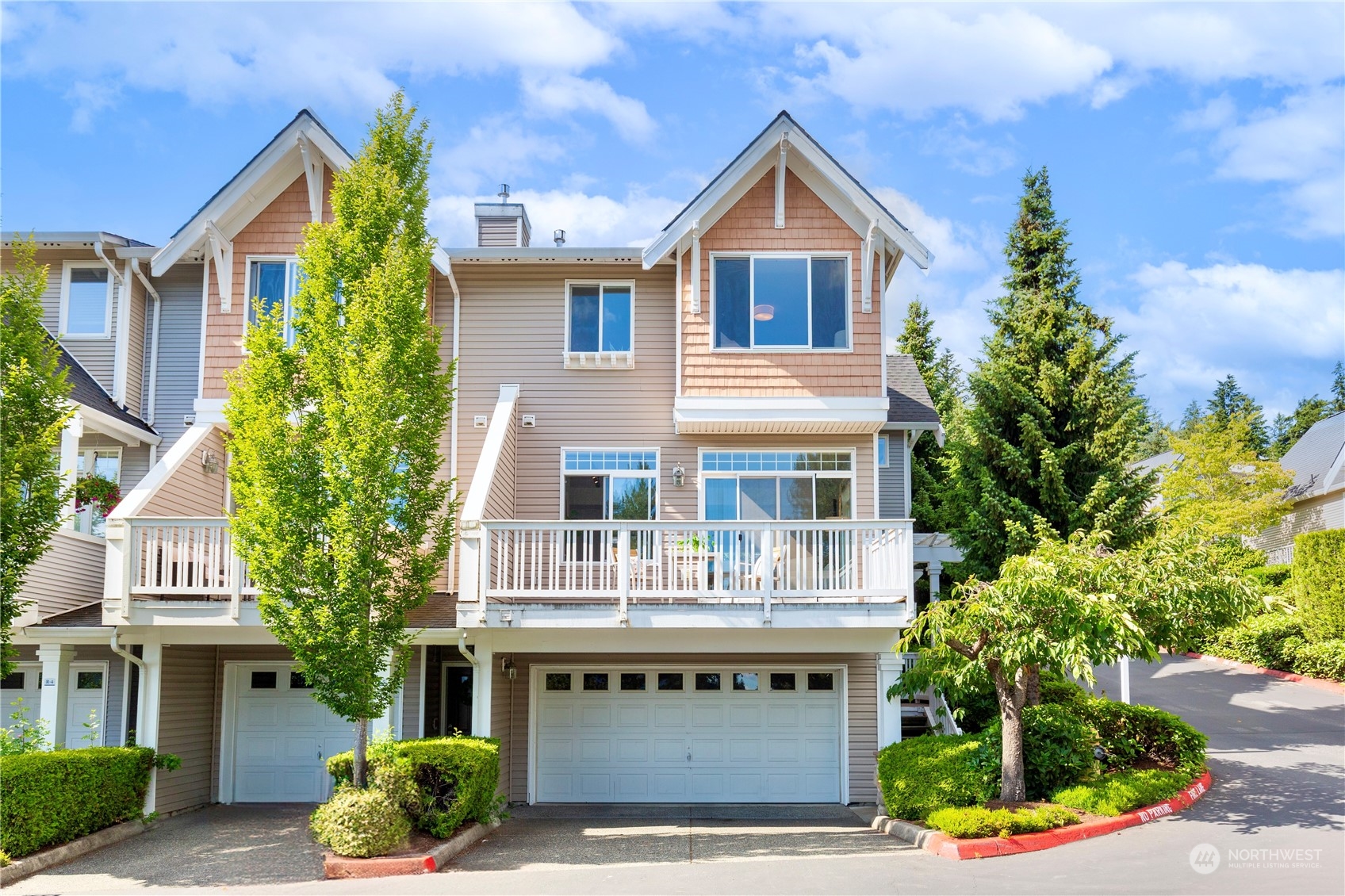 23120 SE Black Nugget Road Unit: R6