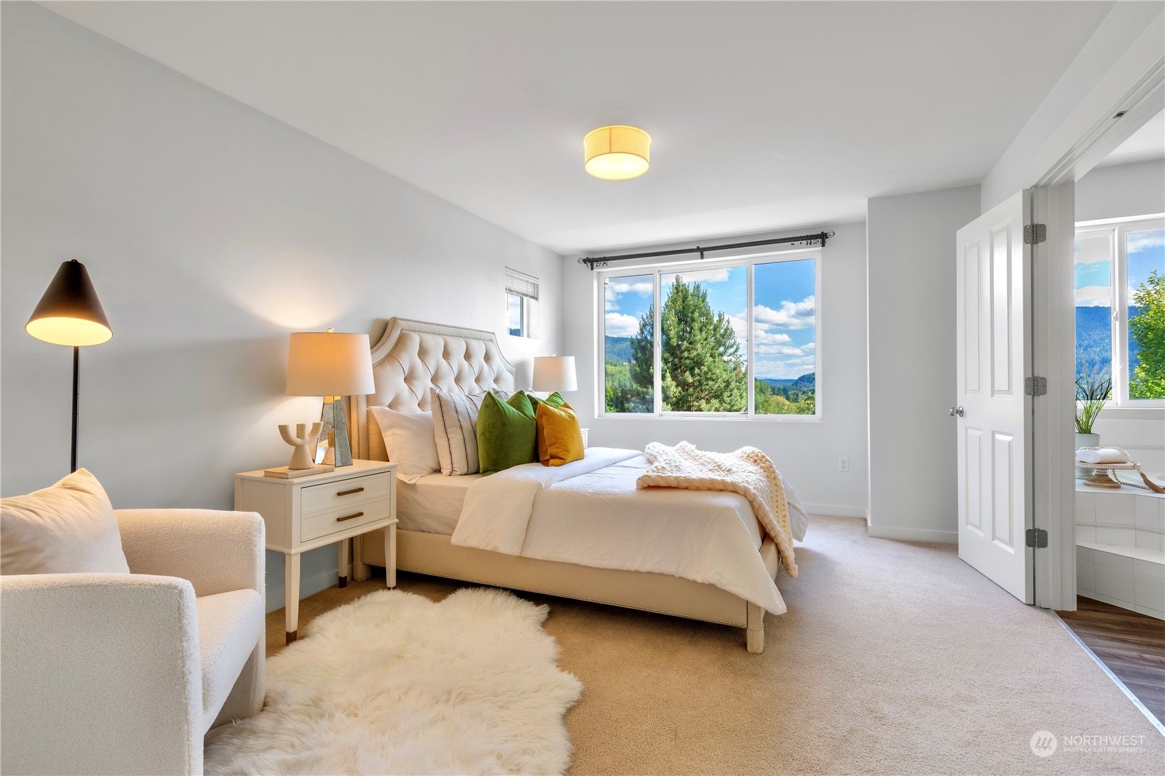 23120 SE Black Nugget Road Unit: R6