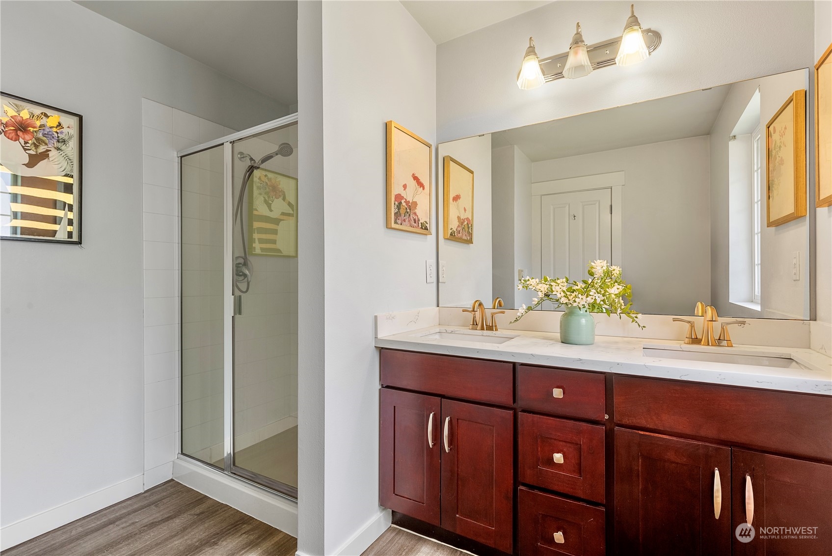 23120 SE Black Nugget Road Unit: R6