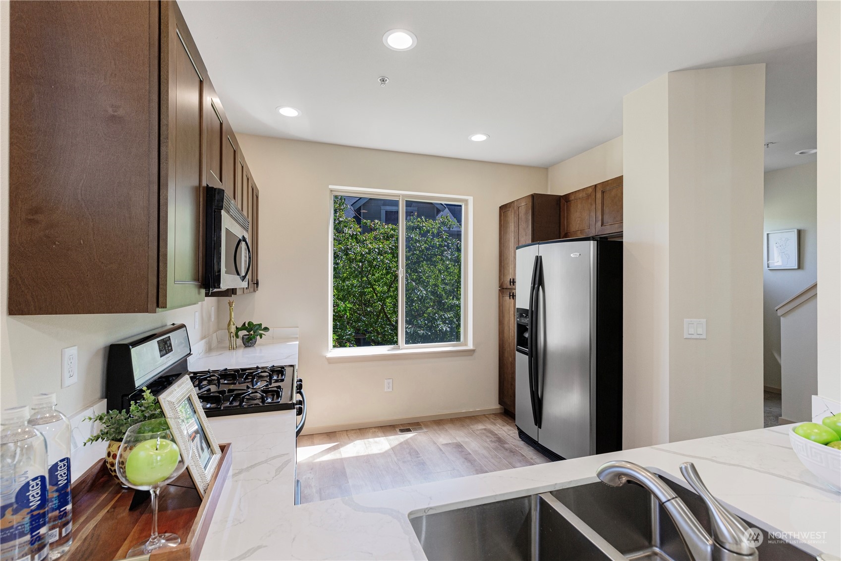 403 NW Pebble Lane