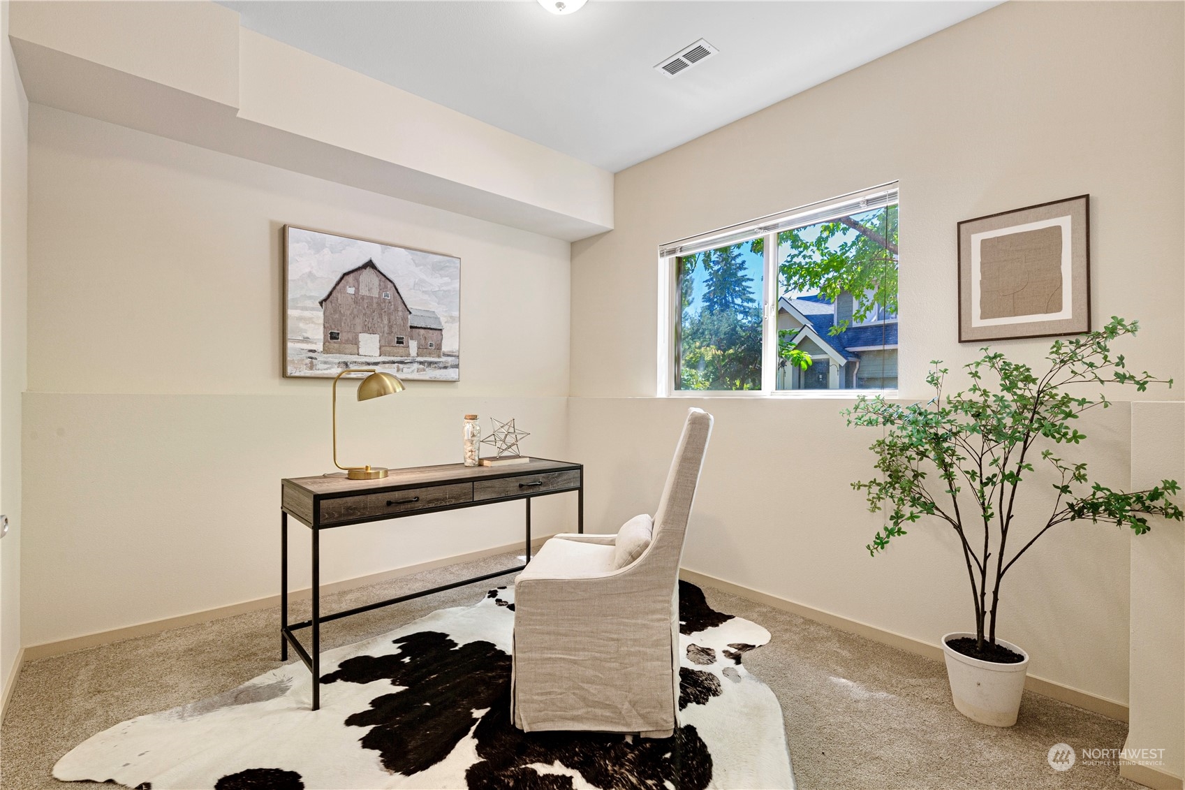 403 NW Pebble Lane