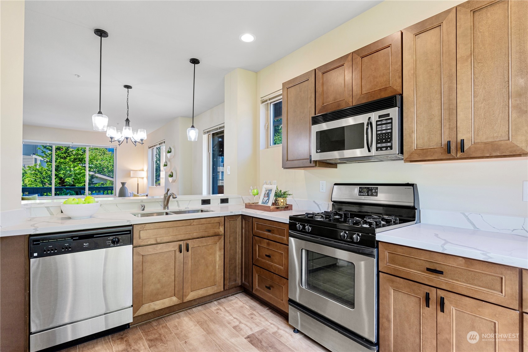 403 NW Pebble Lane