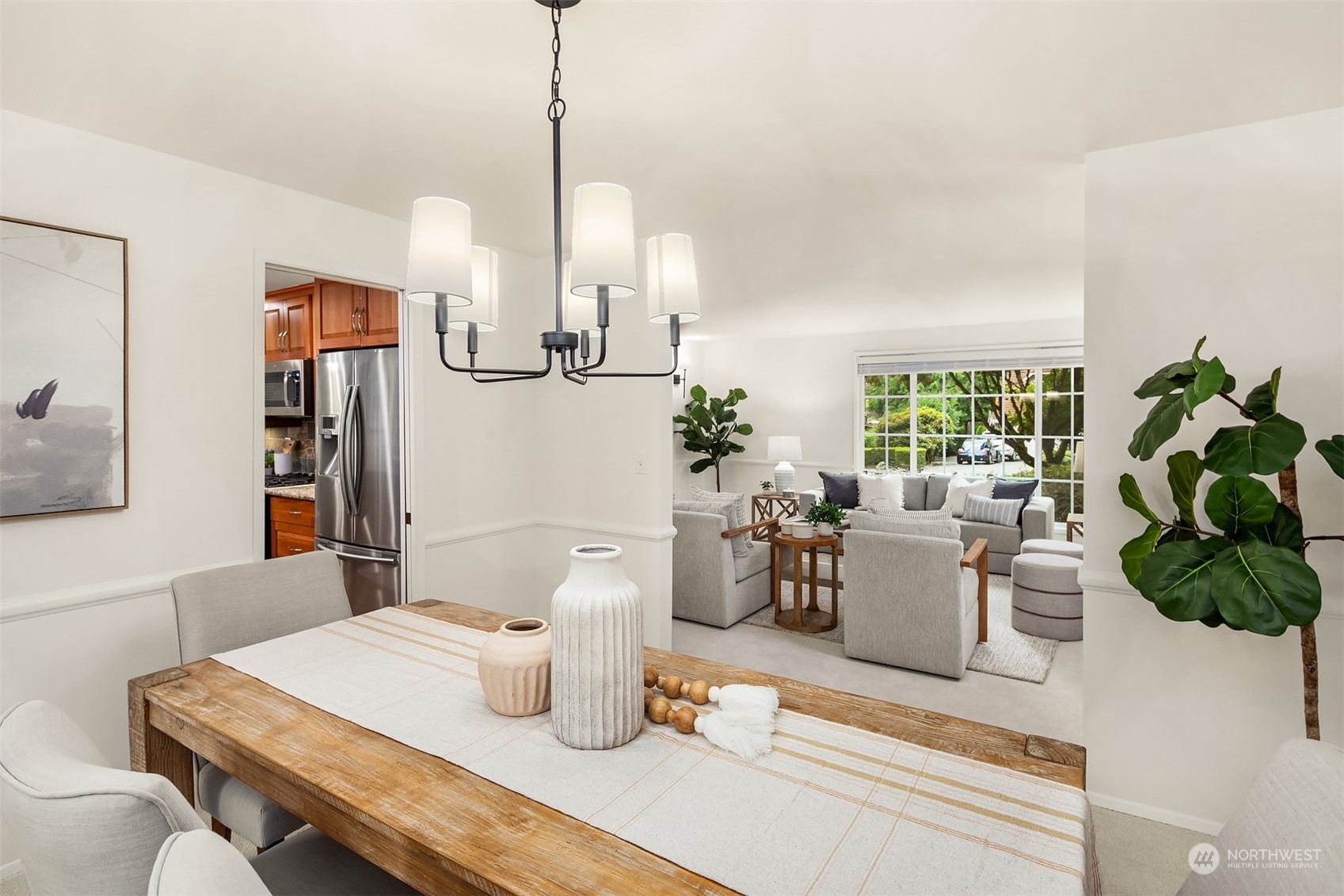 2808 Sahalee Drive E