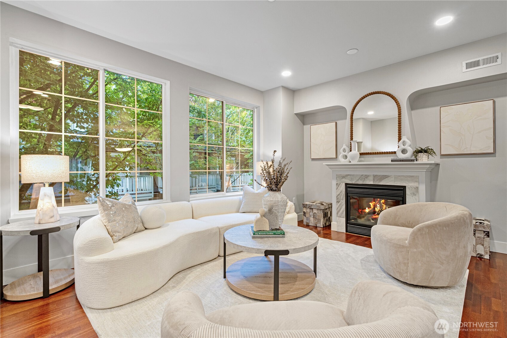 15258 NE 96th Way Unit: 103