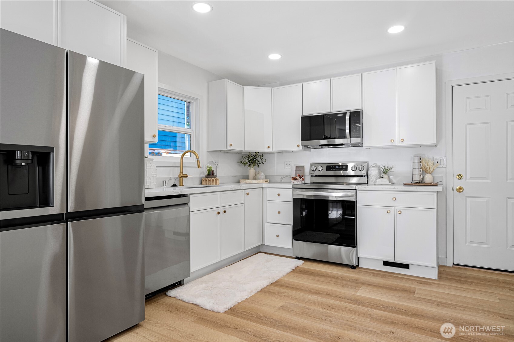 3538 SW Southern Street