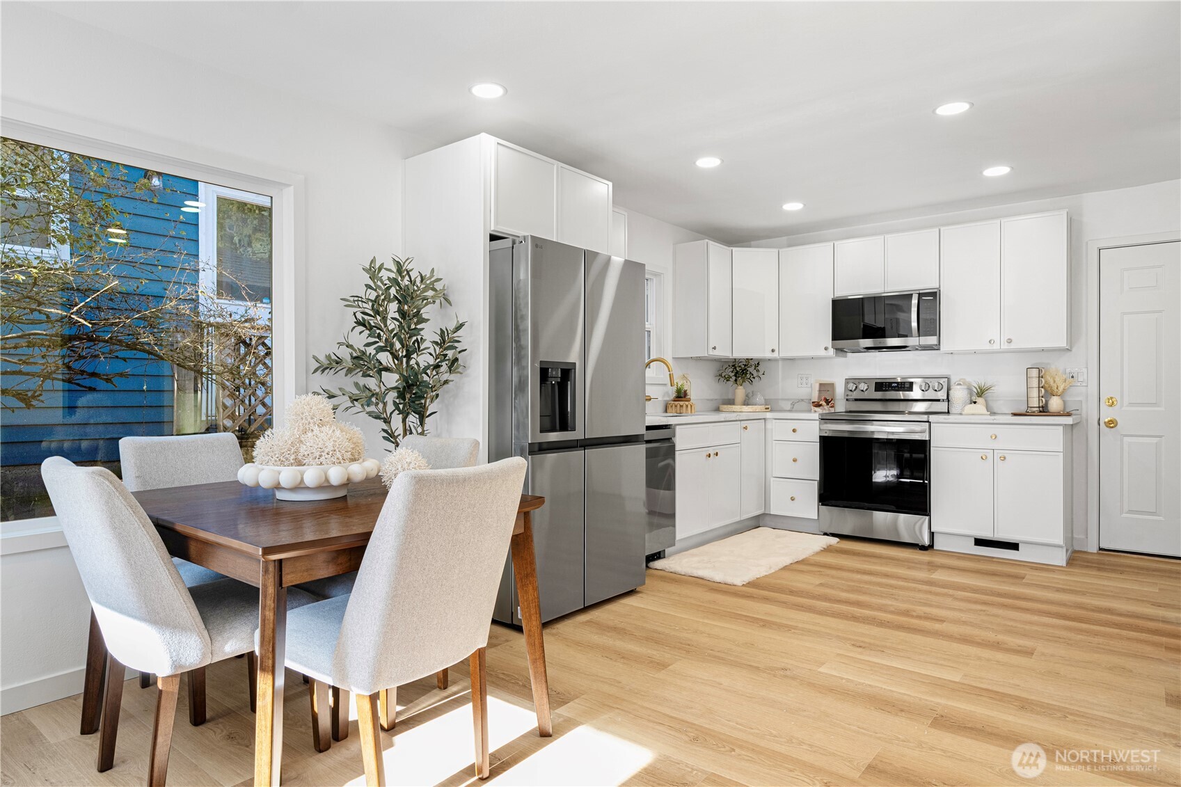 3538 SW Southern Street