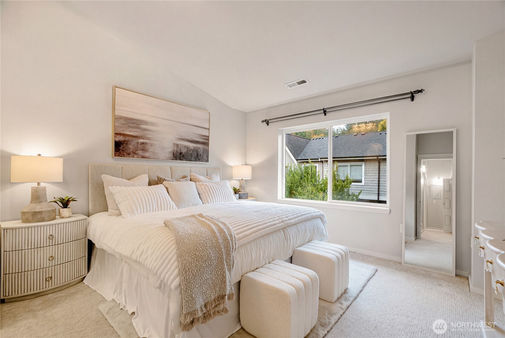 18258 NE 96th Way Unit: 103