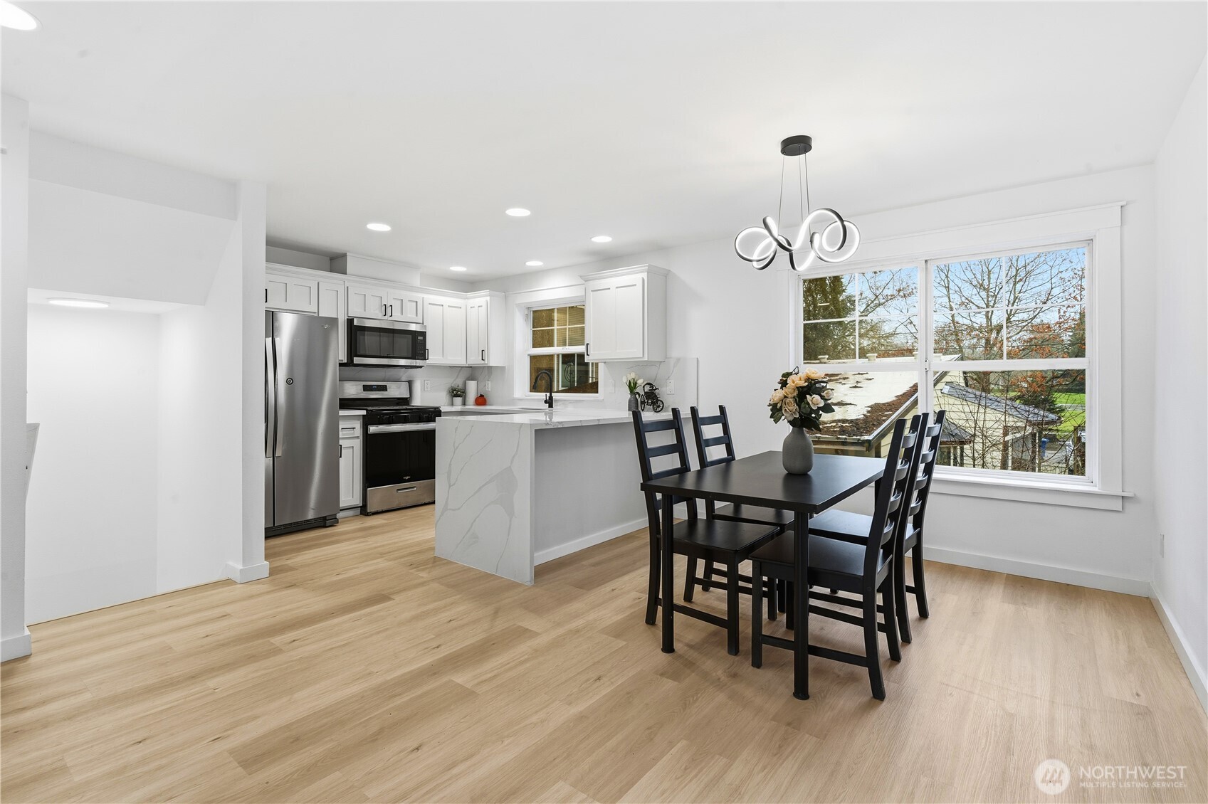 2707 NE 123rd Street