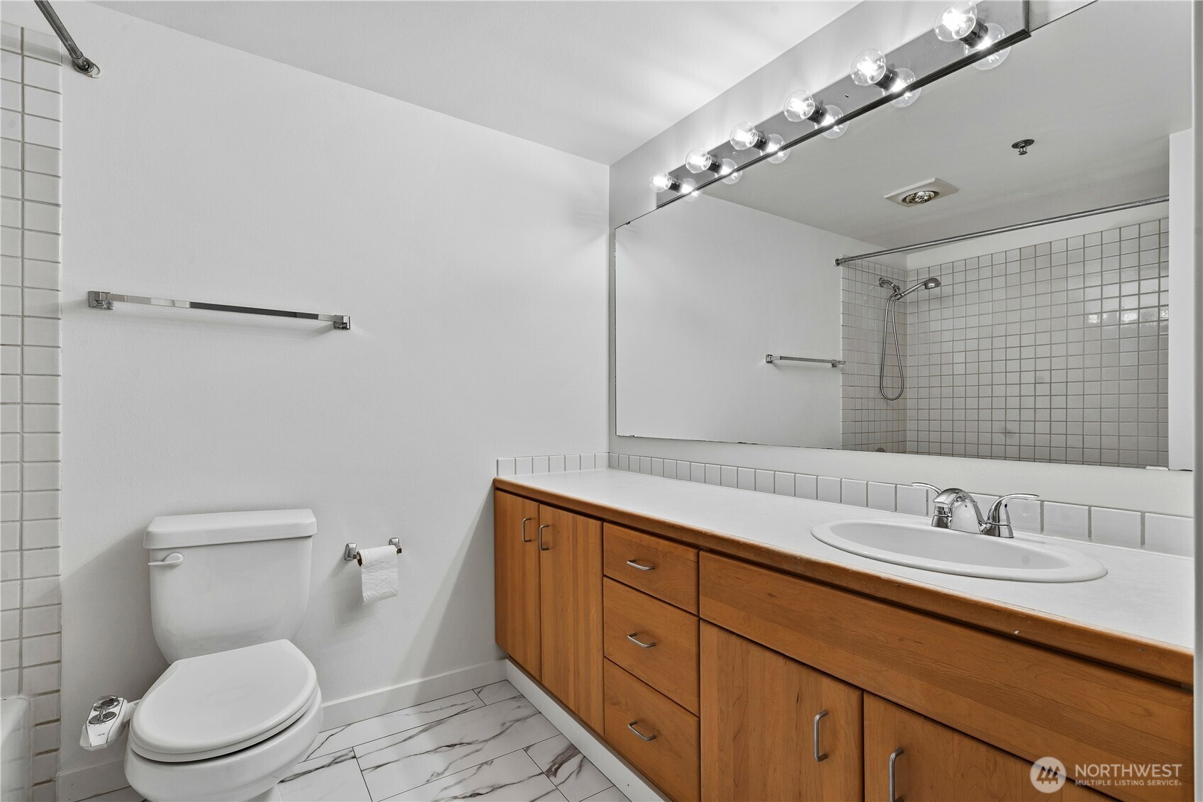 701 Galer St Unit: 609