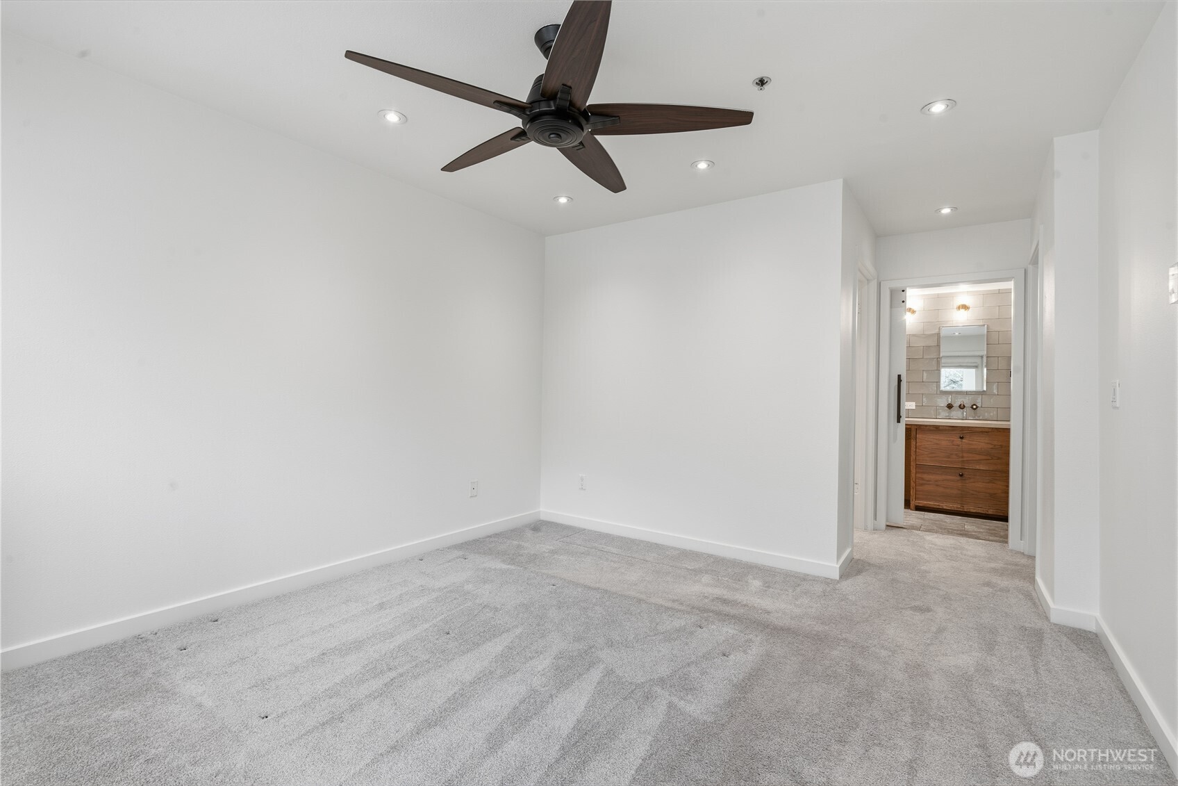 701 Galer St Unit: 609