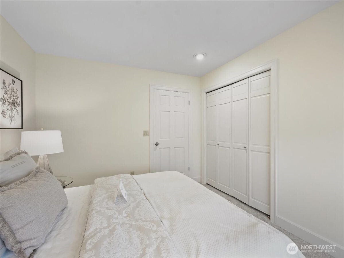 14823 164th Place NE