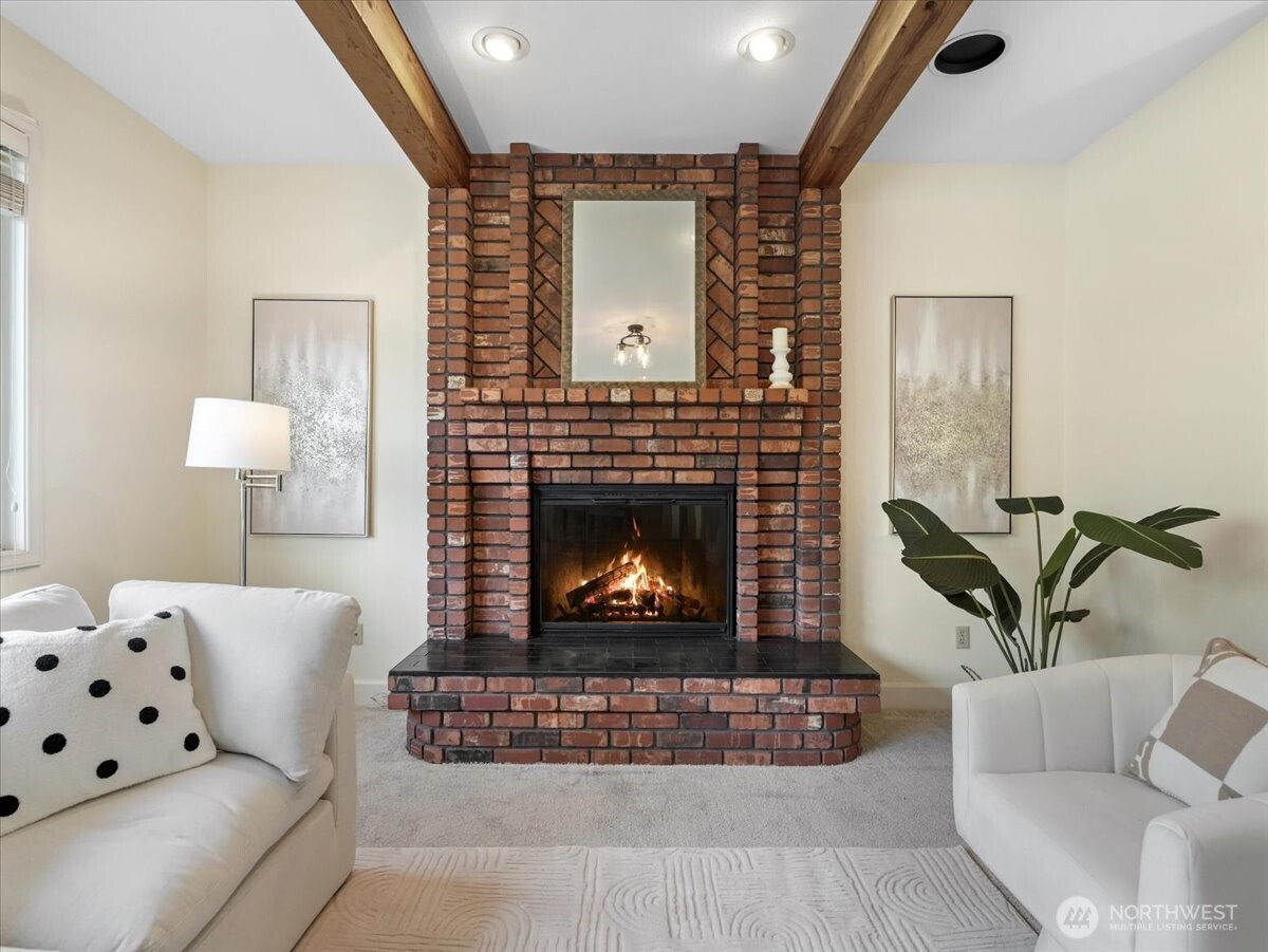 14823 164th Place NE