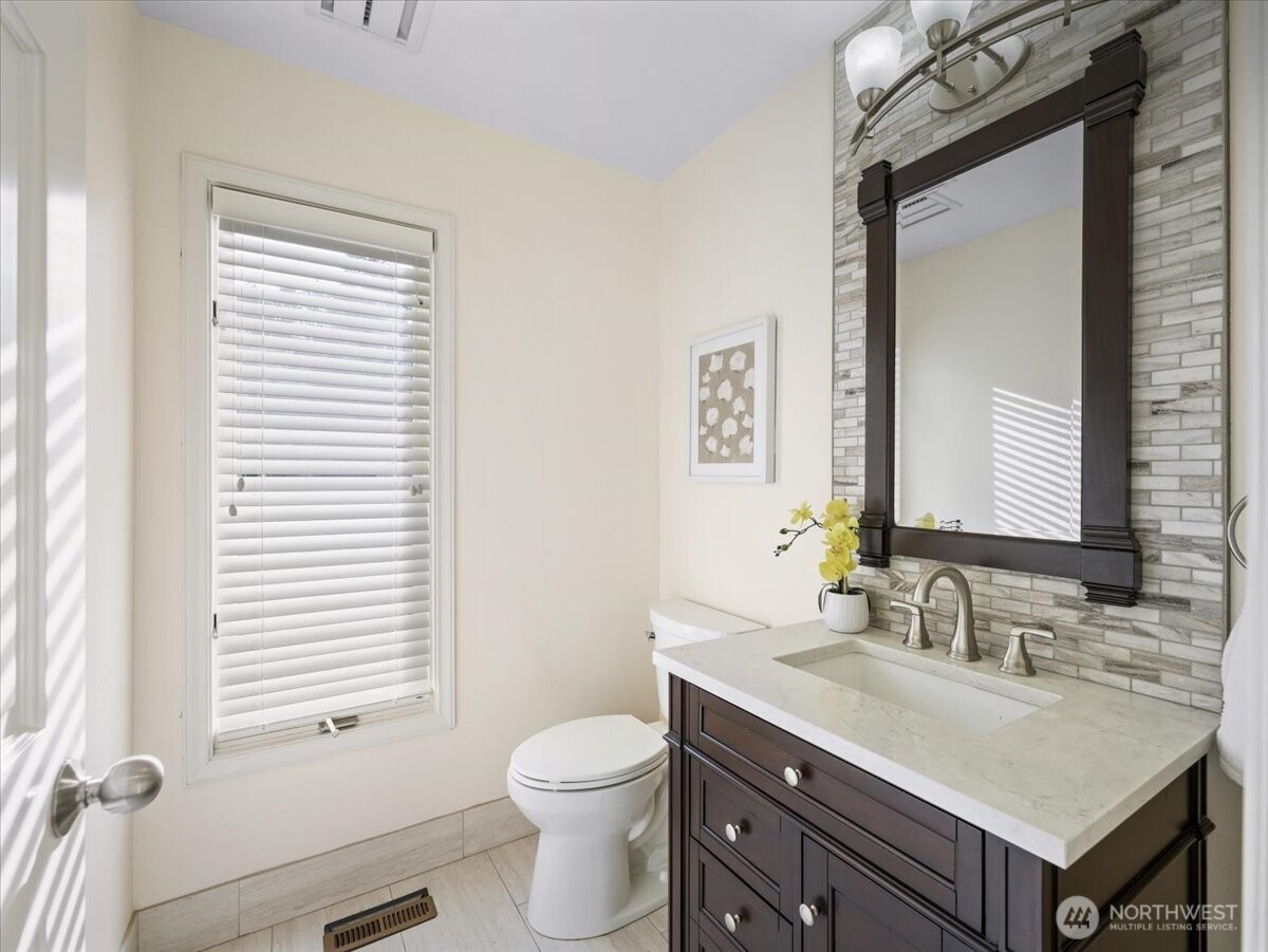 14823 164th Place NE