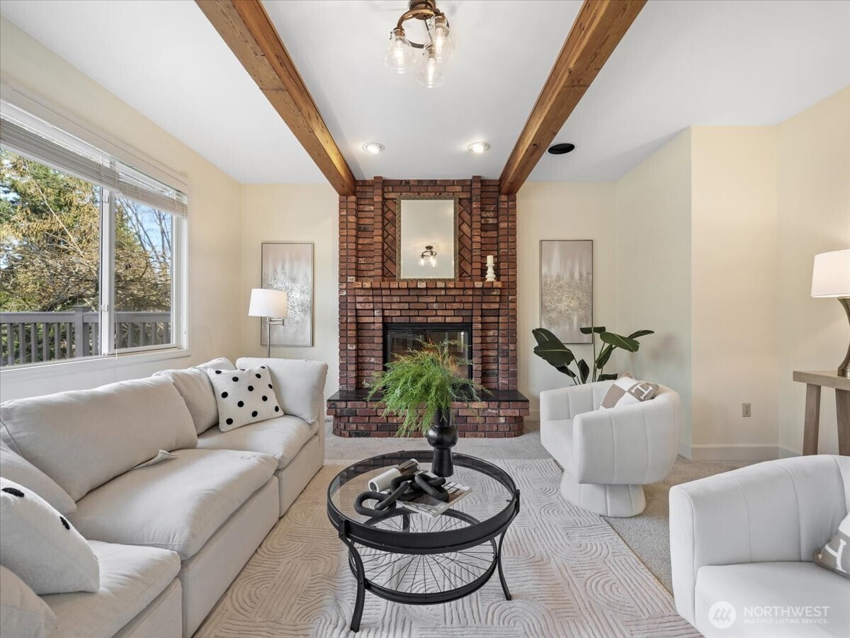 14823 164th Place NE