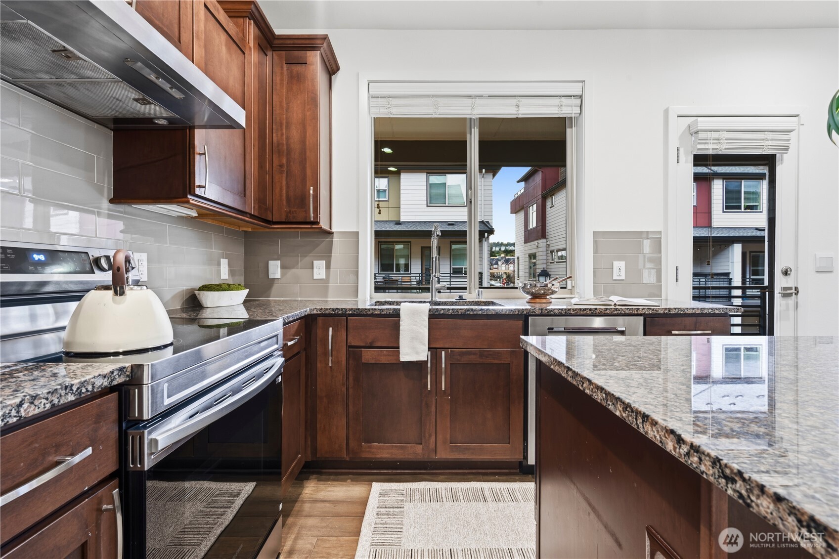 924 7th Avenue NE Unit: 19.1