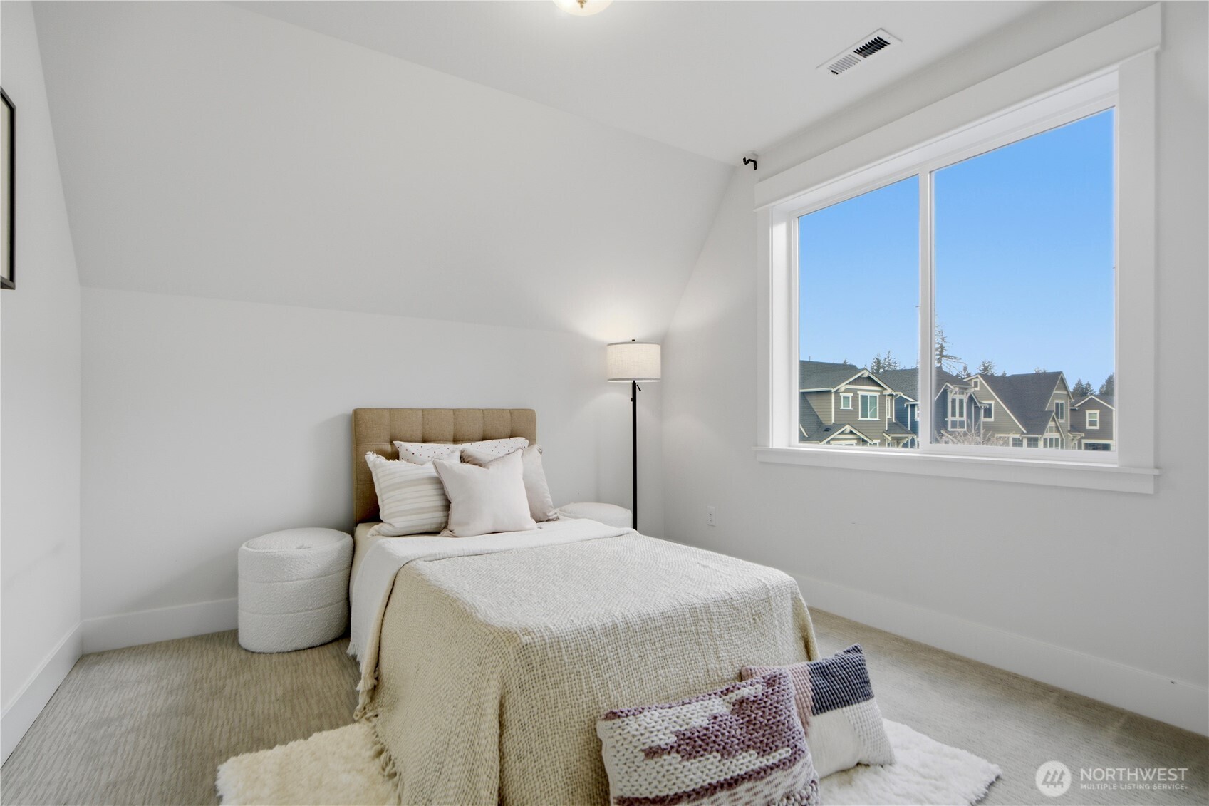 18615 46th Avenue SE