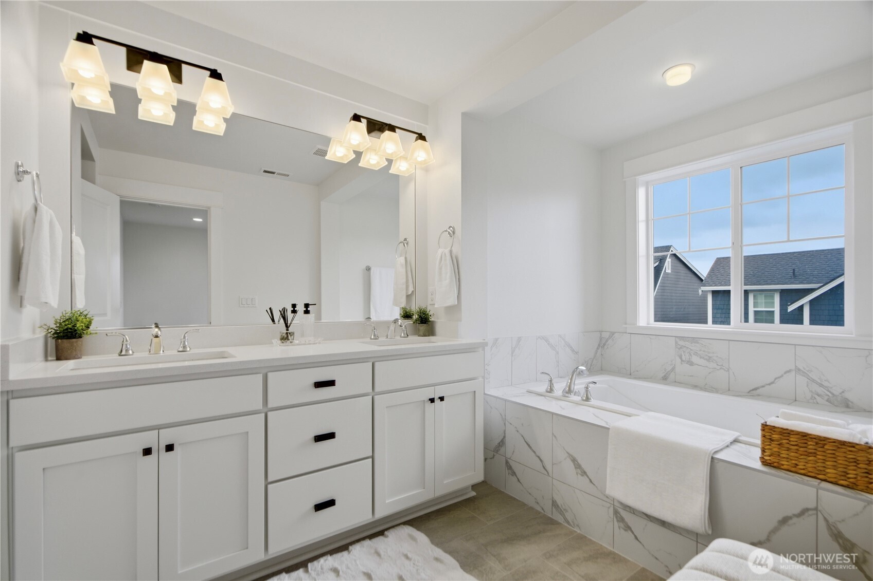 18615 46th Avenue SE