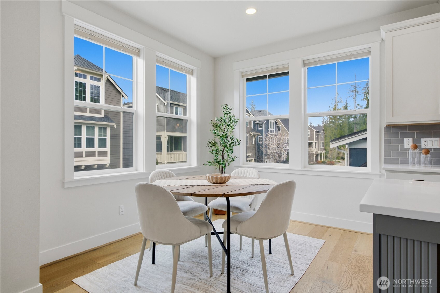 18615 46th Avenue SE