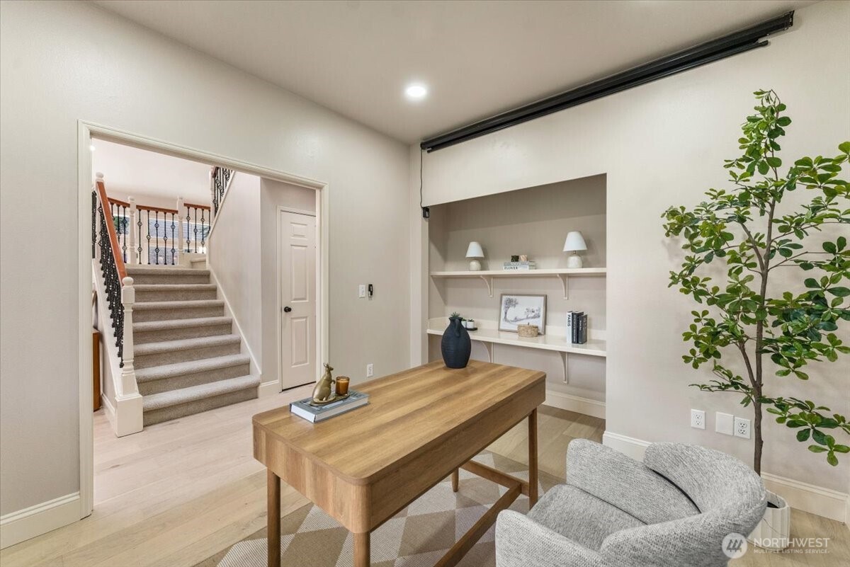 4228 257th Pl Place SE
