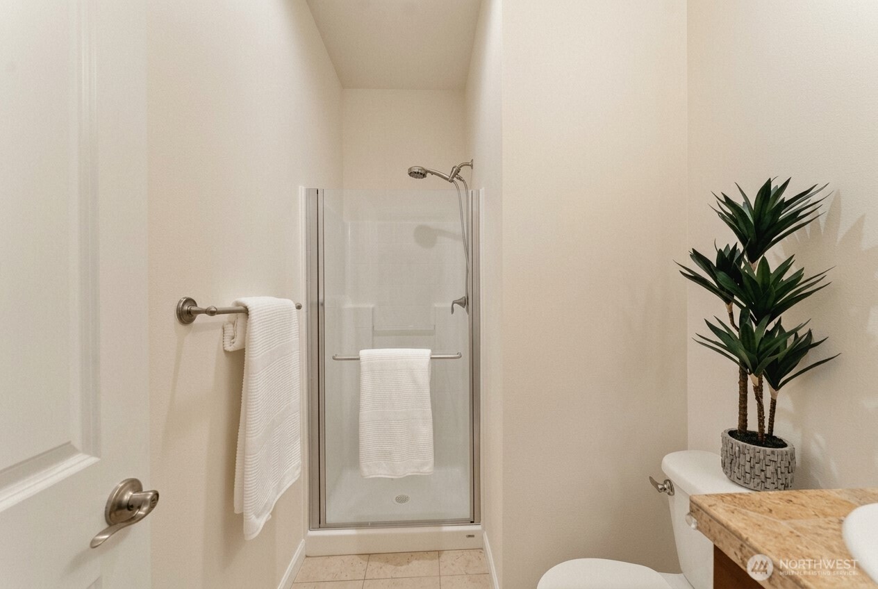 7640 NE 195th Street