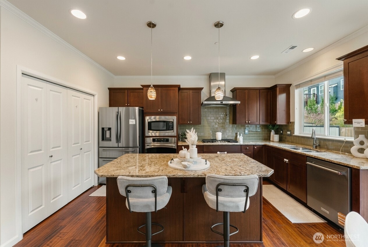 7640 NE 195th Street