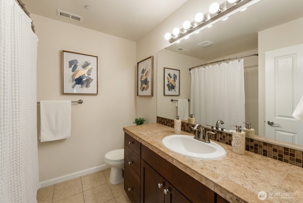 7640 NE 195th Street