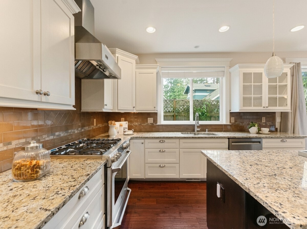 8718 NE 134th Street