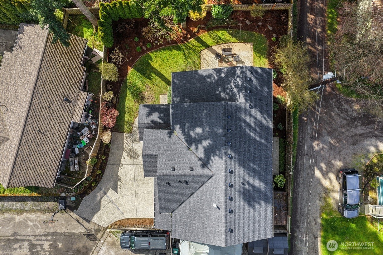 8718 NE 134th Street