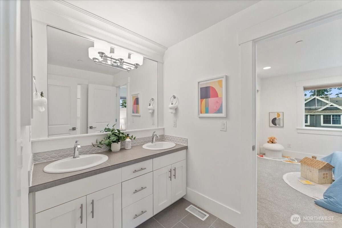 13707 NE 133rd Place