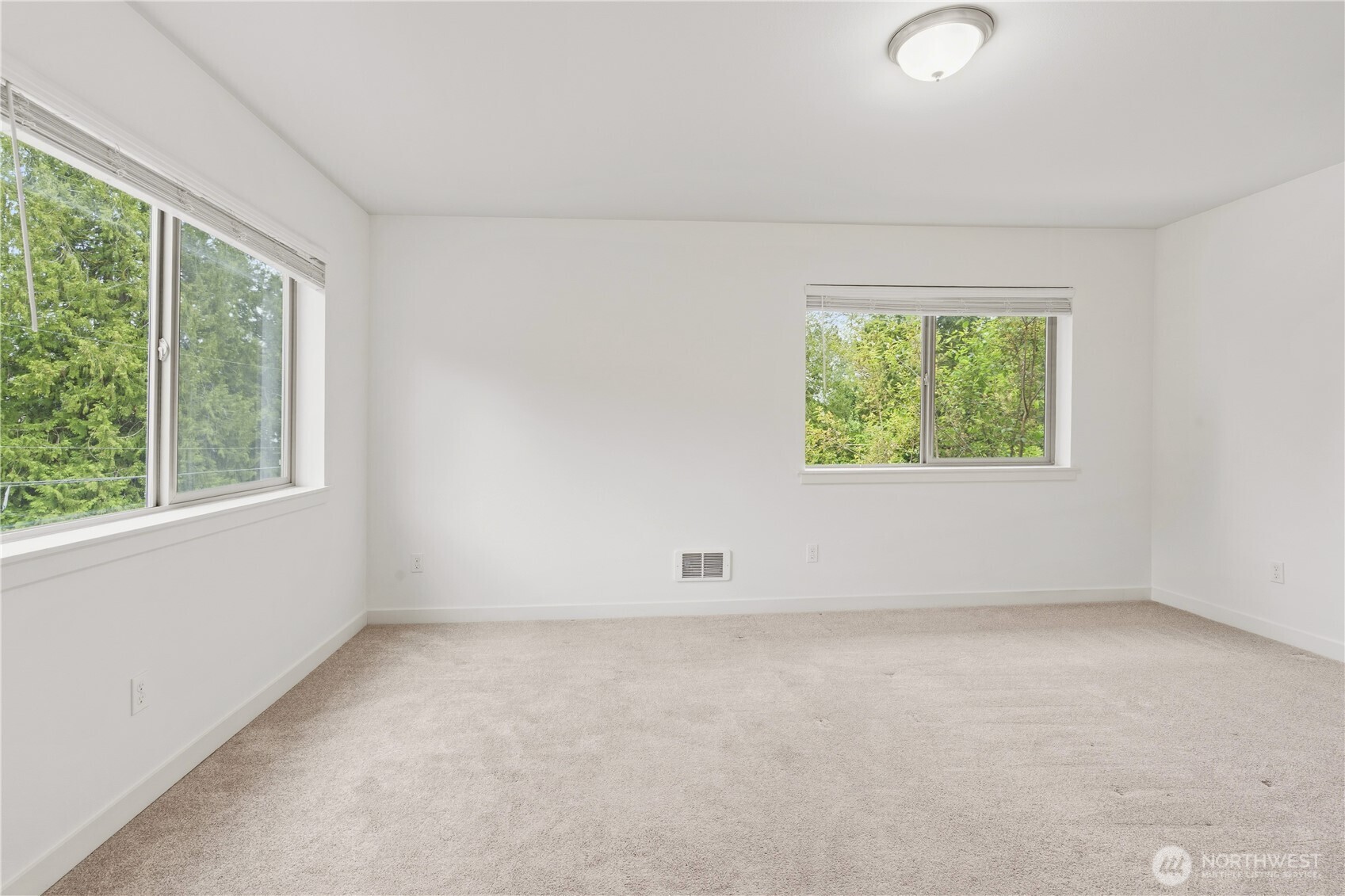 19305 7th Avenue W Unit: A1