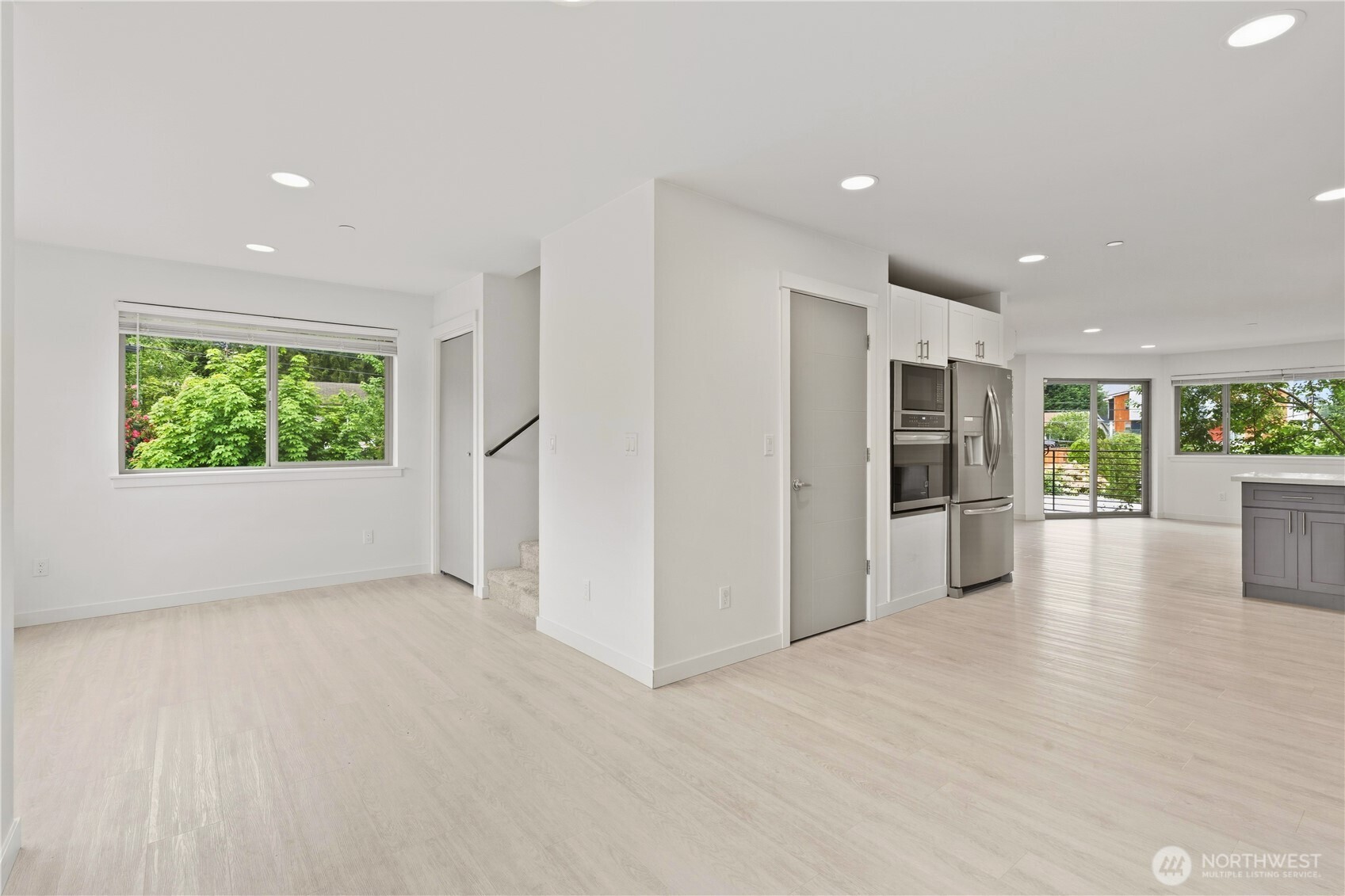 19305 7th Avenue W Unit: A1